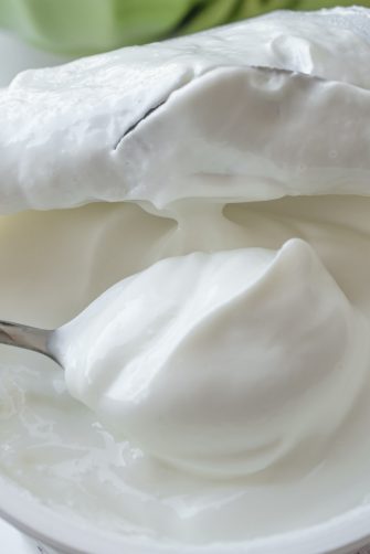 Japanese cheesecake is a no-bake dessert made by combining Biscoff biscuits with Greek yogurt and refrigerating for at least six hours.