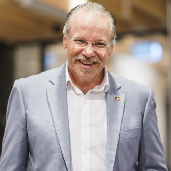 Glenn Johnston profile portrait