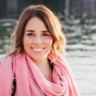 Claire McKendrick headshot