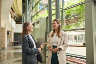 AGSM student wearing smart business clothes