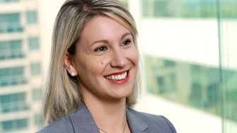 Headshot of Eva Hanly