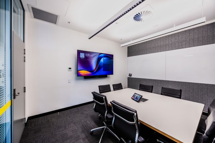 Graphite projects have done an amzing job updating a utilitarian office space and enhancing the experience for University staff.