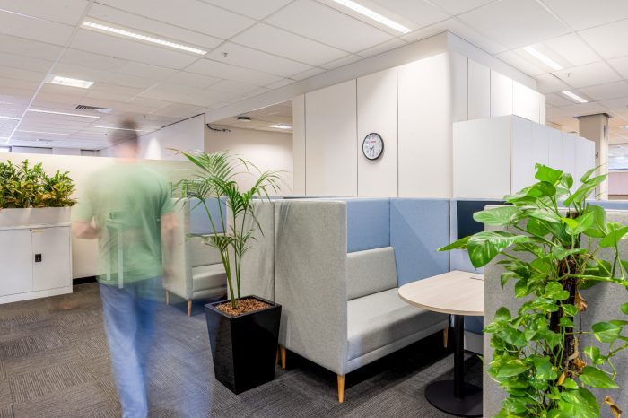 Graphite projects have done an amzing job updating a utilitarian office space and enhancing the experience for University staff.