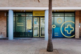 UNSW Dentist entrance