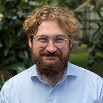 Headshot of Dr Jordan Gacutan