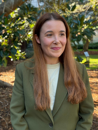 Headshot Dr Rebecca Shellock