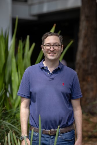 Robert Akerlof headshot