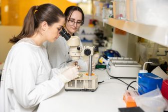 SBMS-lab-shot-for-honours-page