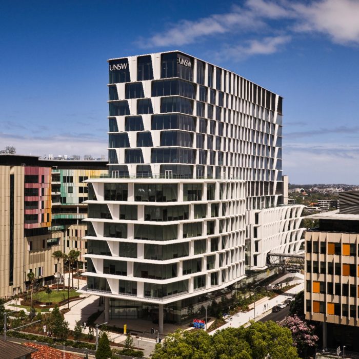 External images of the UNSW HTH Kensington. 