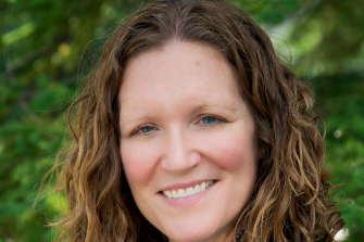 Jacque-Lynne Johnson headshot