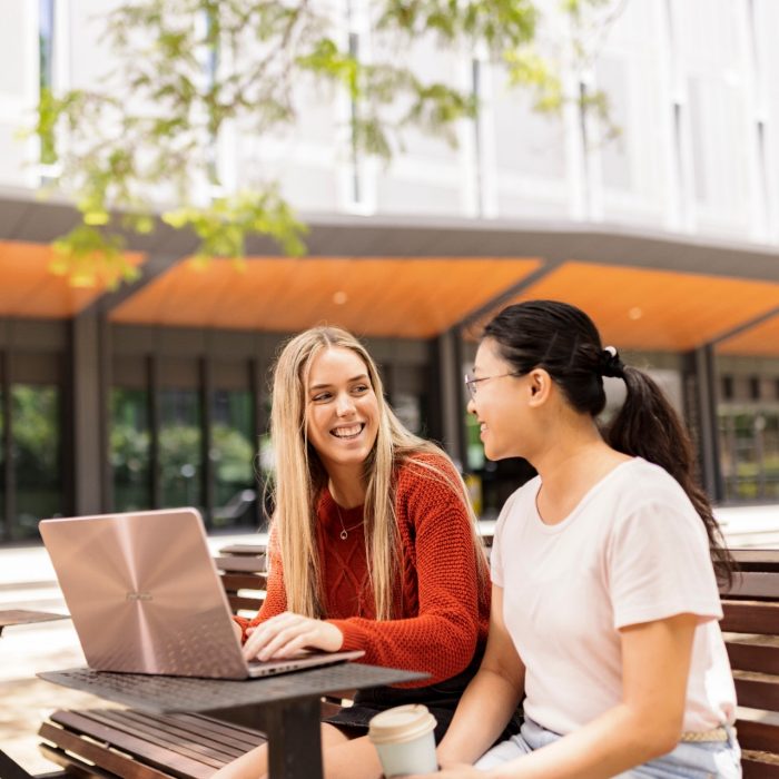 Students learning in the Science facilities at the UNSW Kensington campus