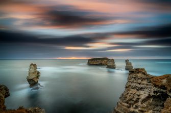 Views of the bush fire at Mount Solitary in Blue Mountains after sunset at dusk light