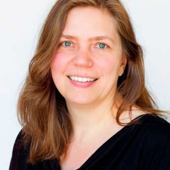 Headshot of Martina Stenzel