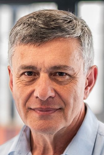 Headshot of Robert Nordon