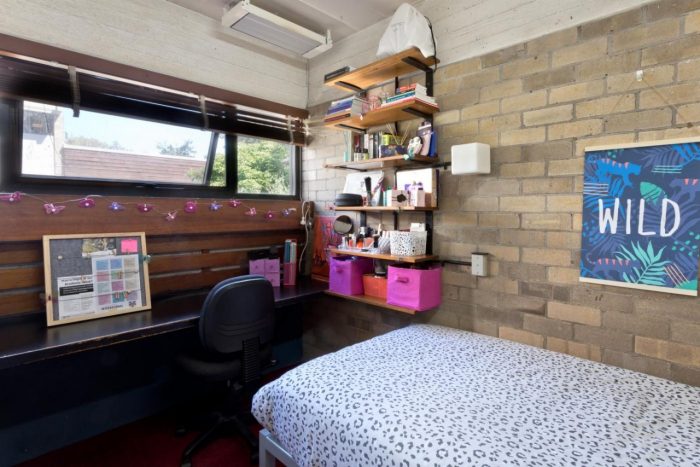 The college is home to 160 away from home coeducational residents. International house is a balance of postgraduate and senior undergraduate comprised of local, international, and exchange students.