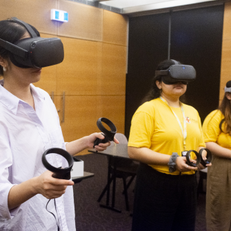 Step Into Amy’s Shoes: A Virtual Reality Journey