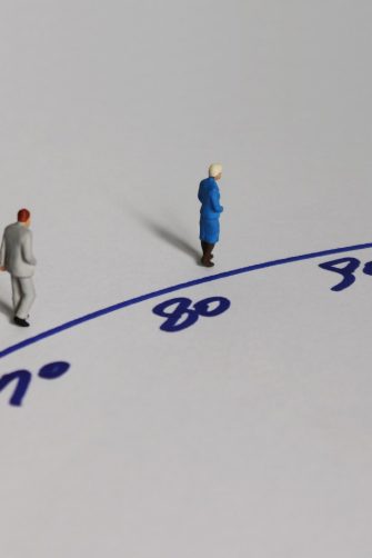 Miniature people and the concept of an aging society