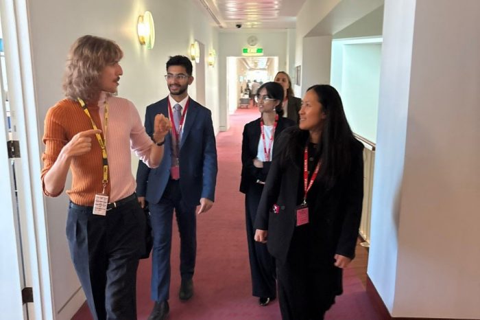 UNSW CSI UG Fellows Press Gallery Tour with 2SER Community Radio