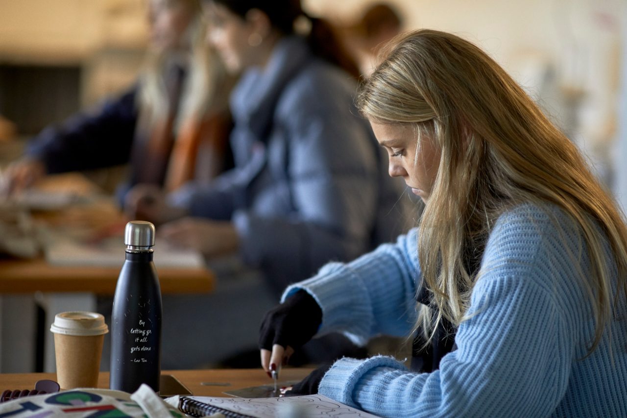 Students in a Screen Printing class