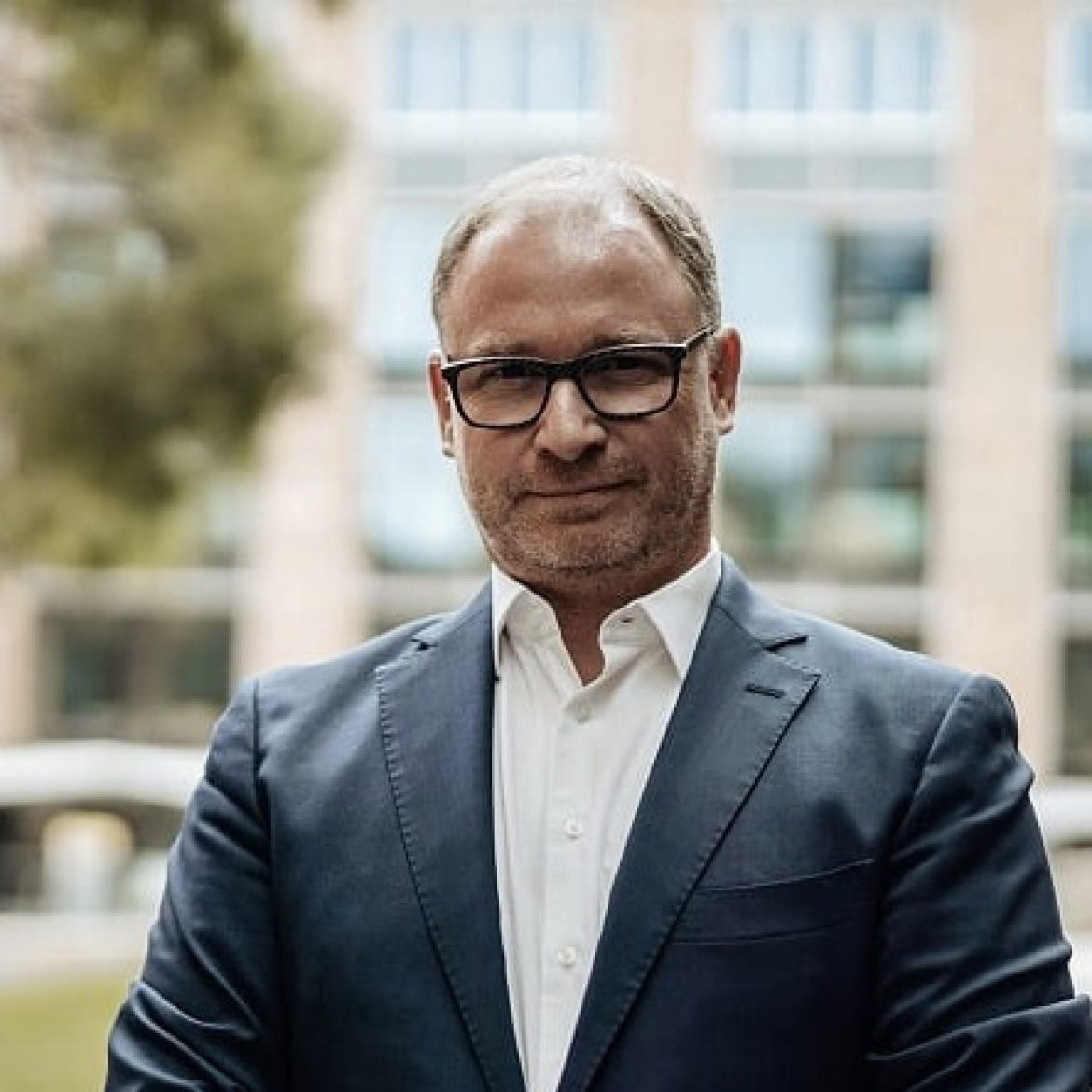 Richard Hopkins headshot