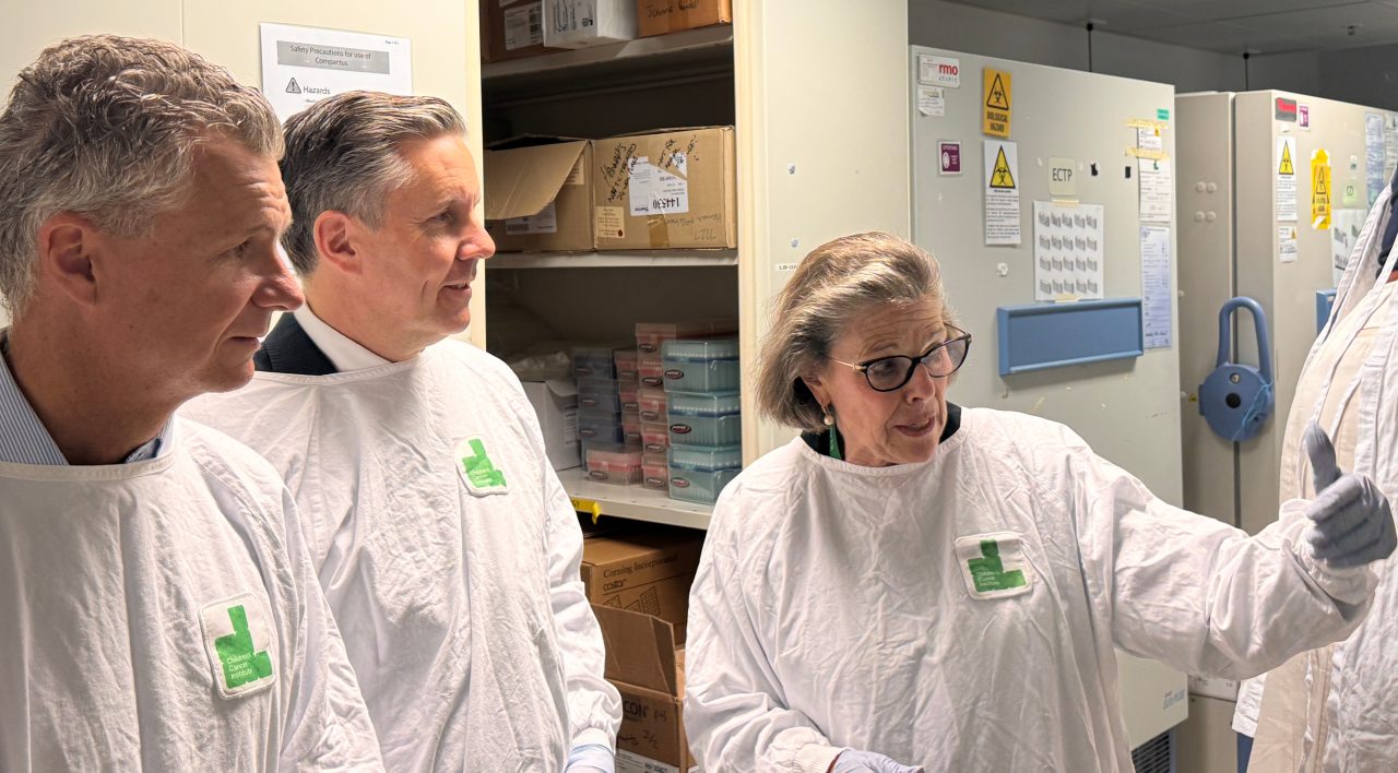 Prof Michelle Haber AM, Executive Director CCI with Mark Butler and Matt Thistlethwaite on a tour of the ZERO labs