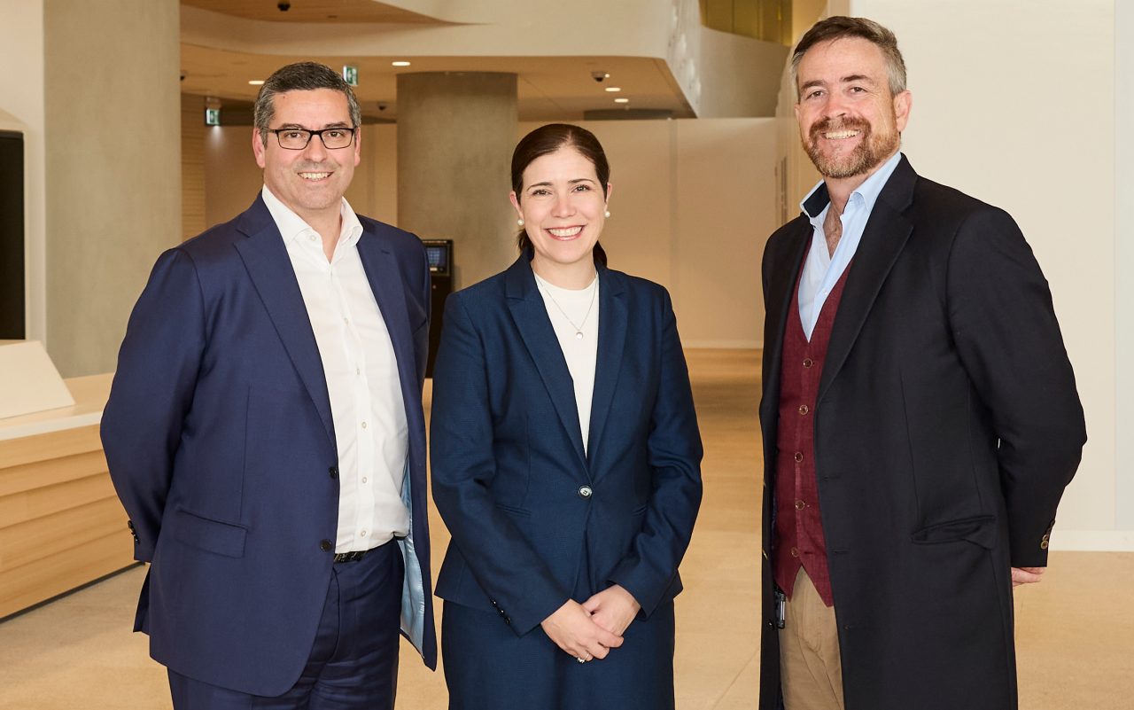 Plenary Group Head of Development Sergio Calcarao, Professor Zoe Terpening, UNSW Pro Vice-Chancellor, Precincts and Professor Attila Brungs, UNSW Vice-Chancellor and President at the UNSW Health Translation Hub 